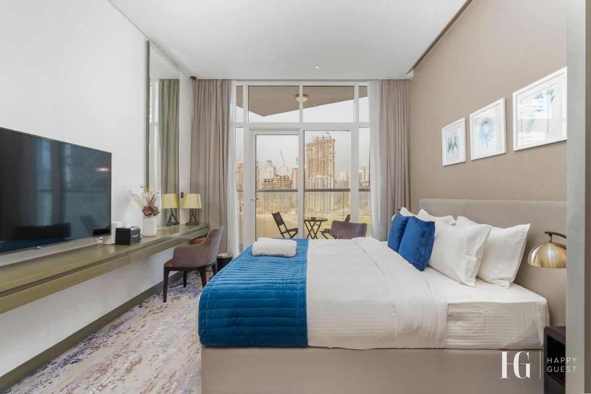Spacious In Damac Maison Prive Canal Views Apartment