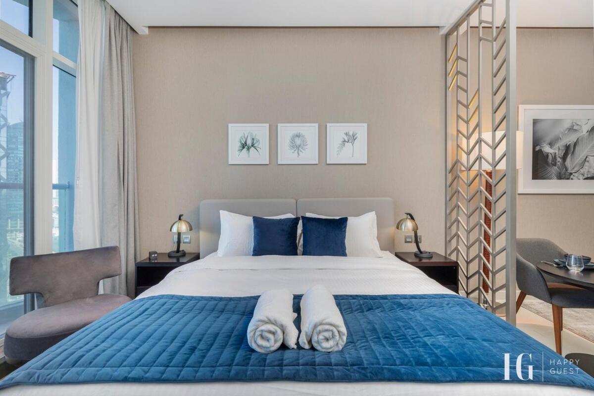 Spacious In Damac Maison Prive Canal Views Apartment
