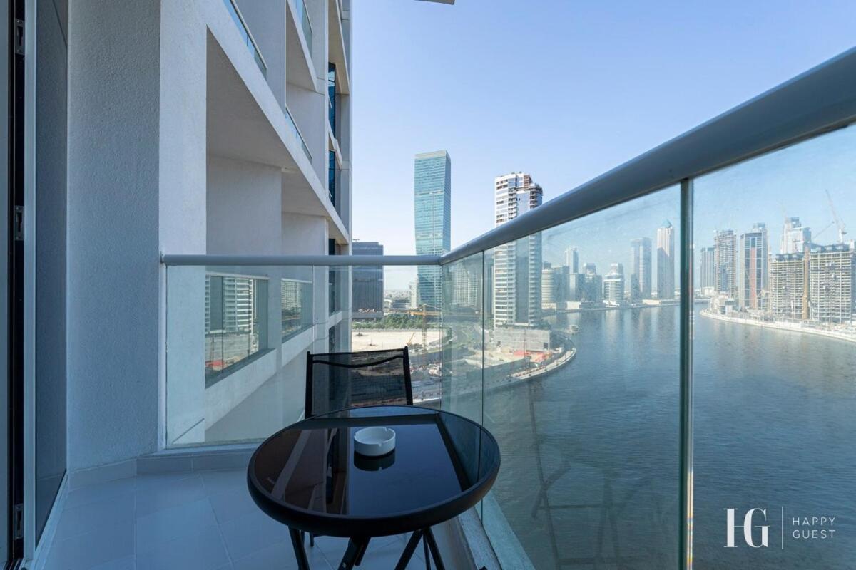 Spacious In Damac Maison Prive Canal Views *