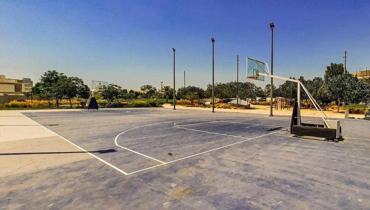 Keysplease 4br, Garden Bbq, Malibu Access, Damac Hills 40 Dubai