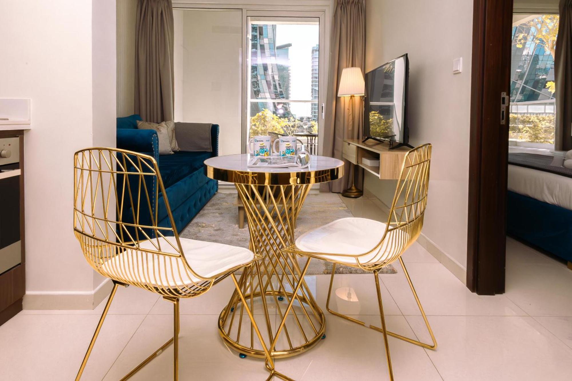 Higuests - Vibrant 1br In Business Bay Dubai