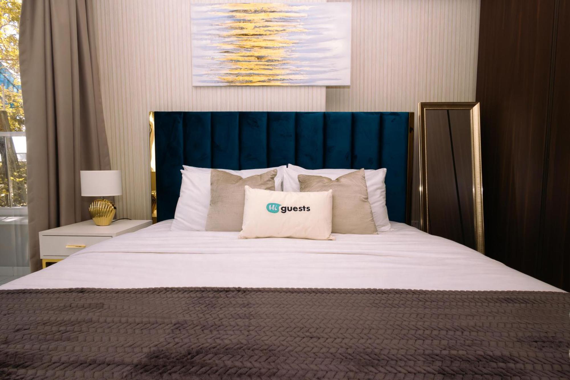 Higuests - Vibrant 1br In Business Bay Apartment *