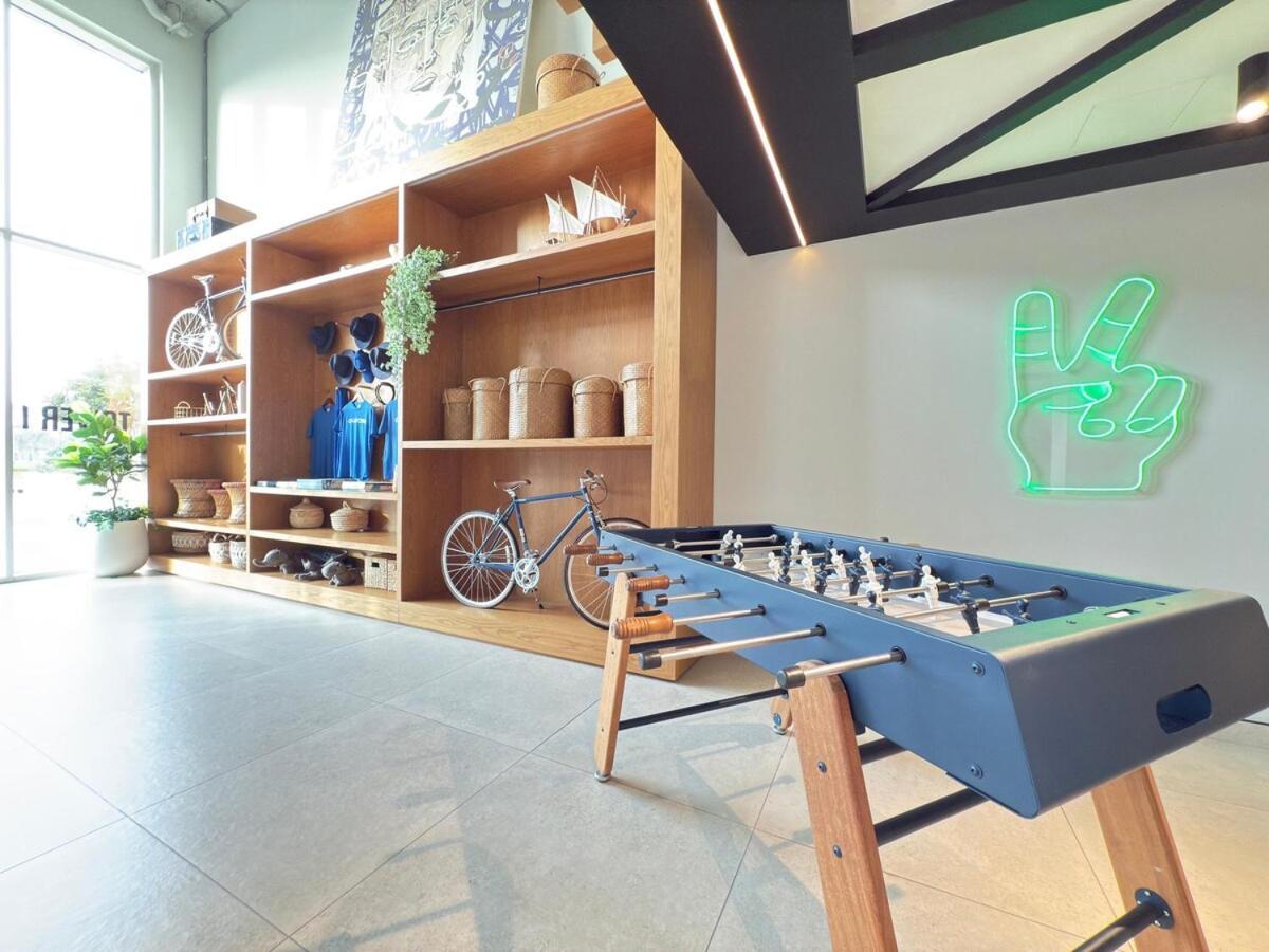 Luxe Escape At Hills * Dubai