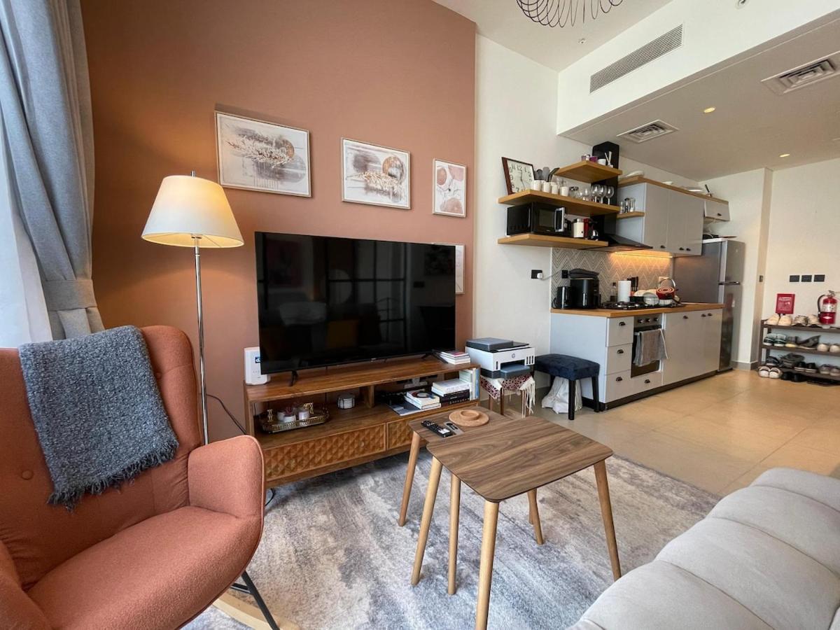 Luxe Escape At Hills *