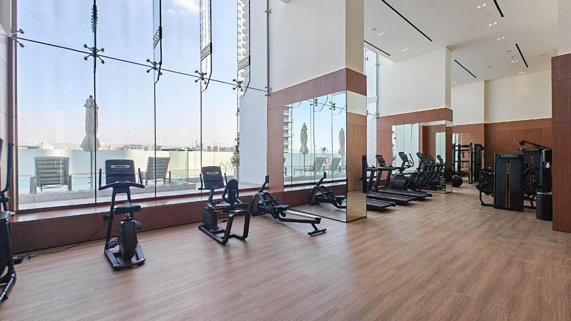 Sky-high Serenity - Stylish 1bhk - 20th Floor Apartment *