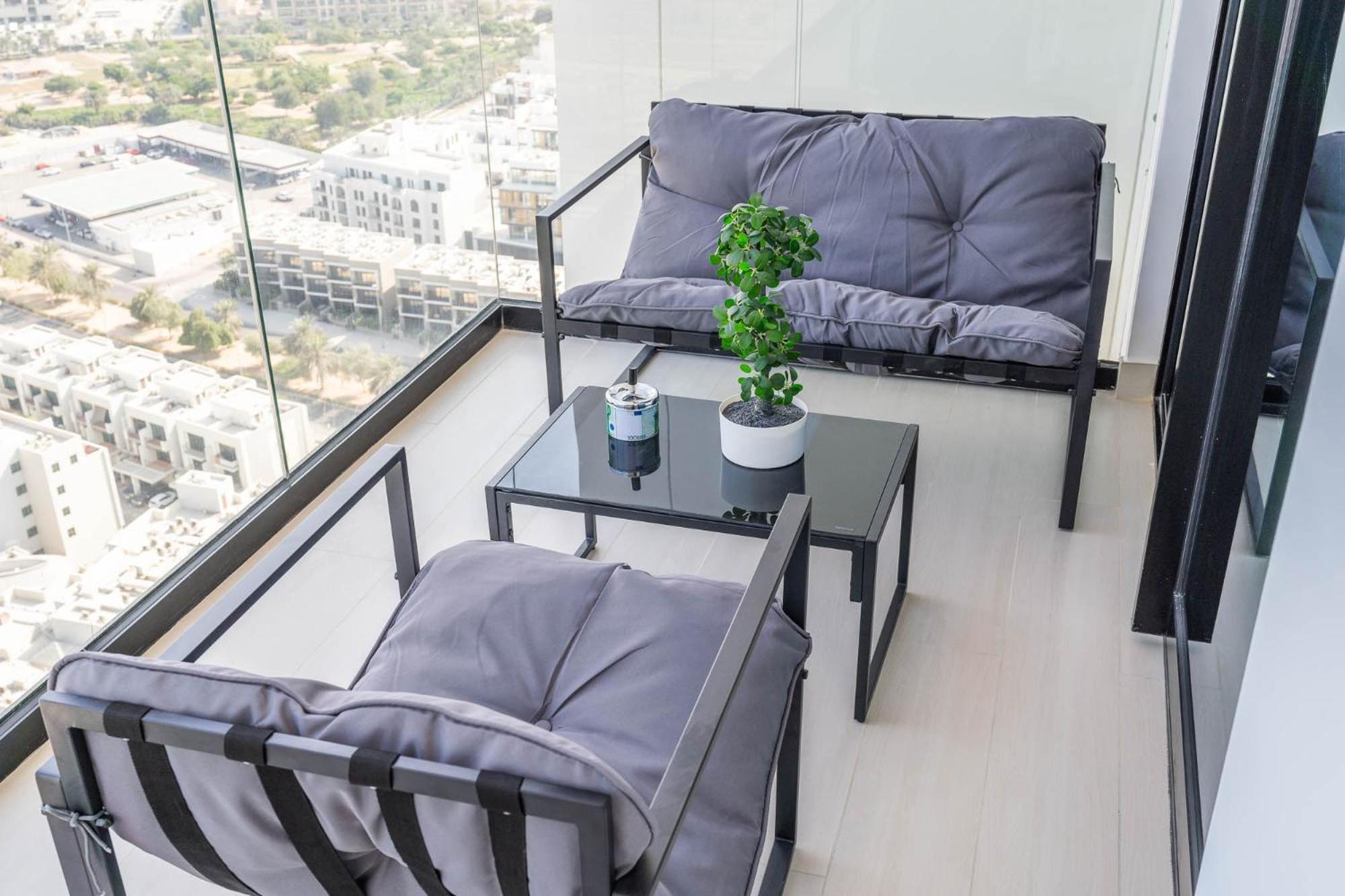 Sky-high Serenity - Stylish 1bhk - 20th Floor Apartment