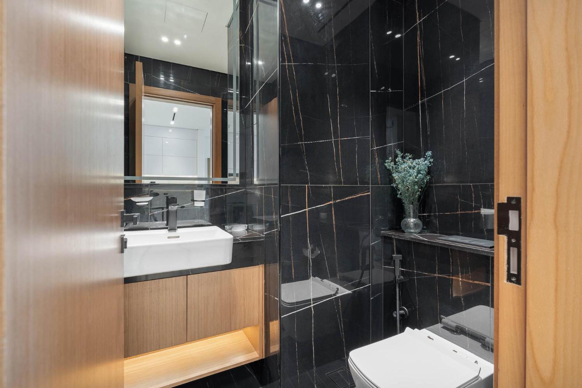 Sky-high Serenity - Stylish 1bhk - 20th Floor Apartment