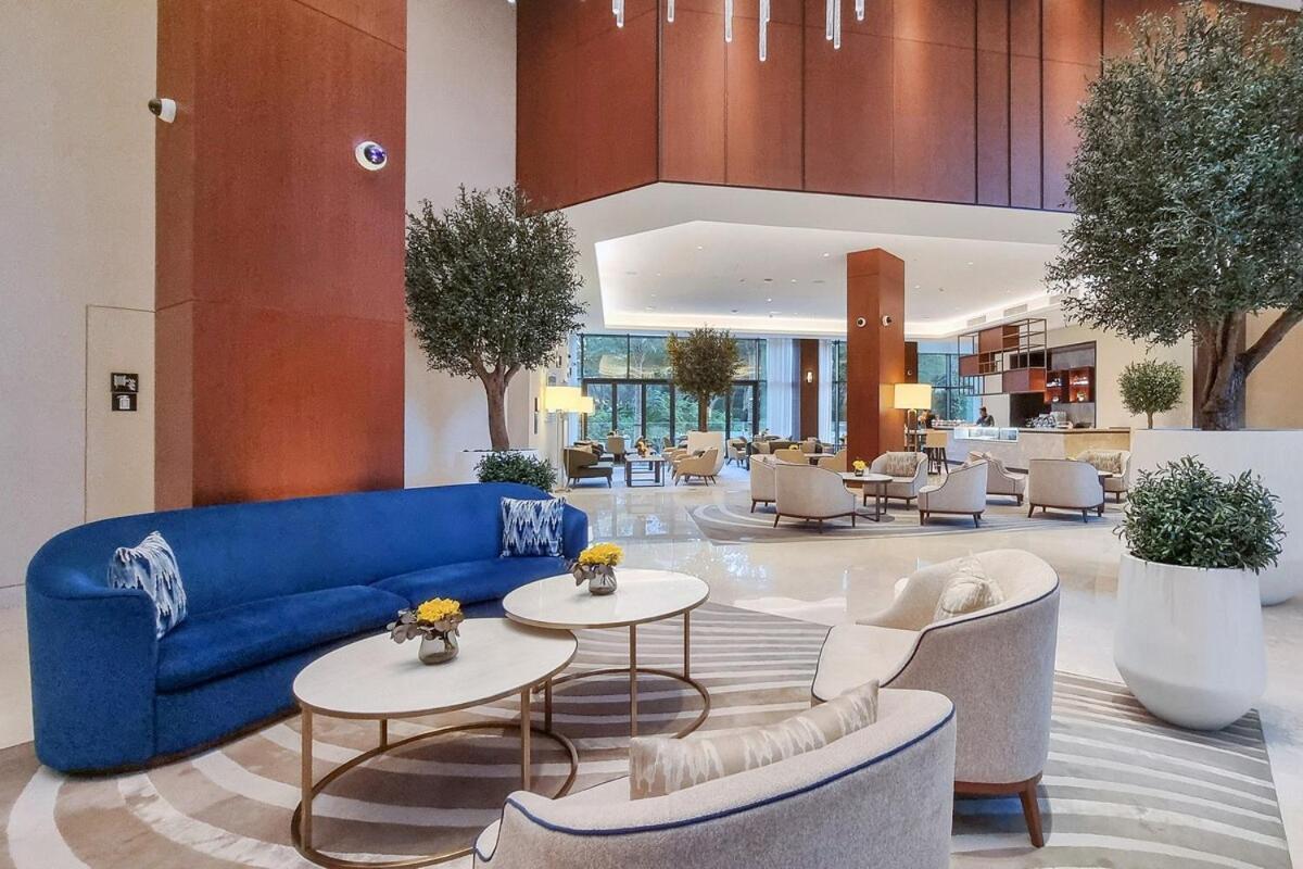 First Class 2br Chic Downtown Escape Apartment *