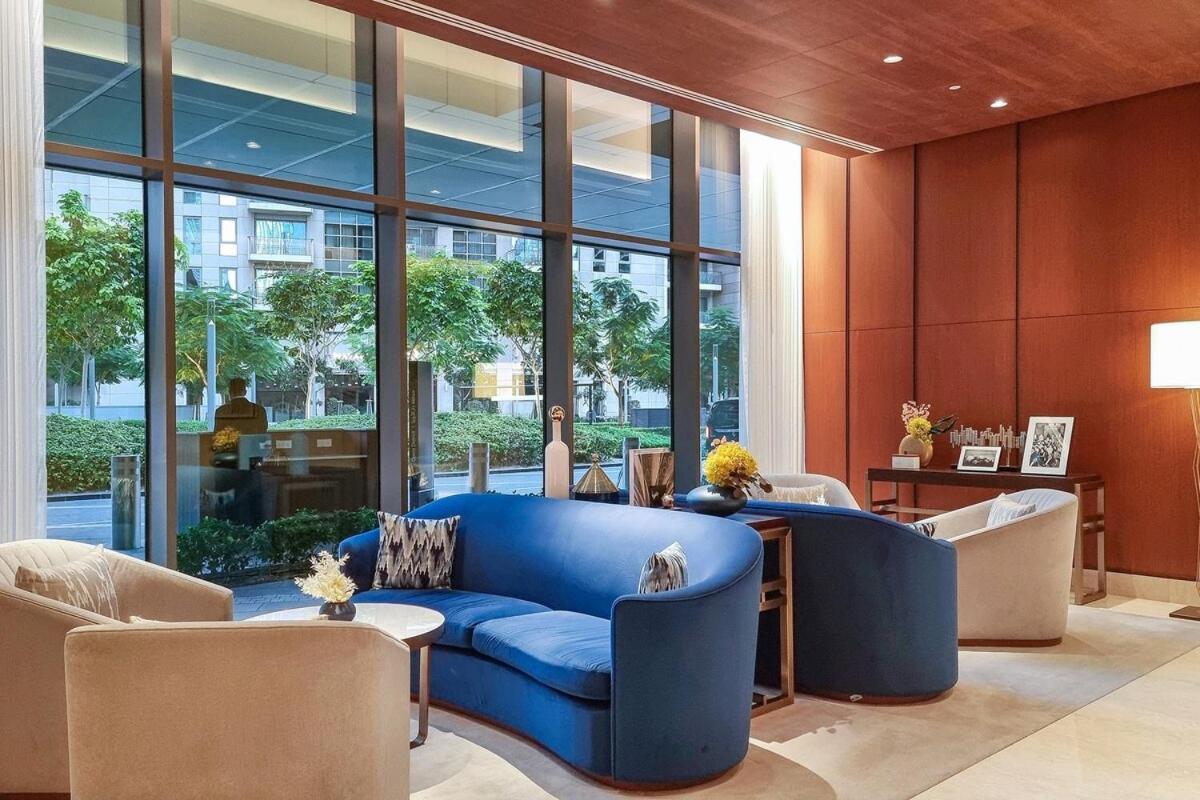 First Class 2br Chic Downtown Escape Apartment