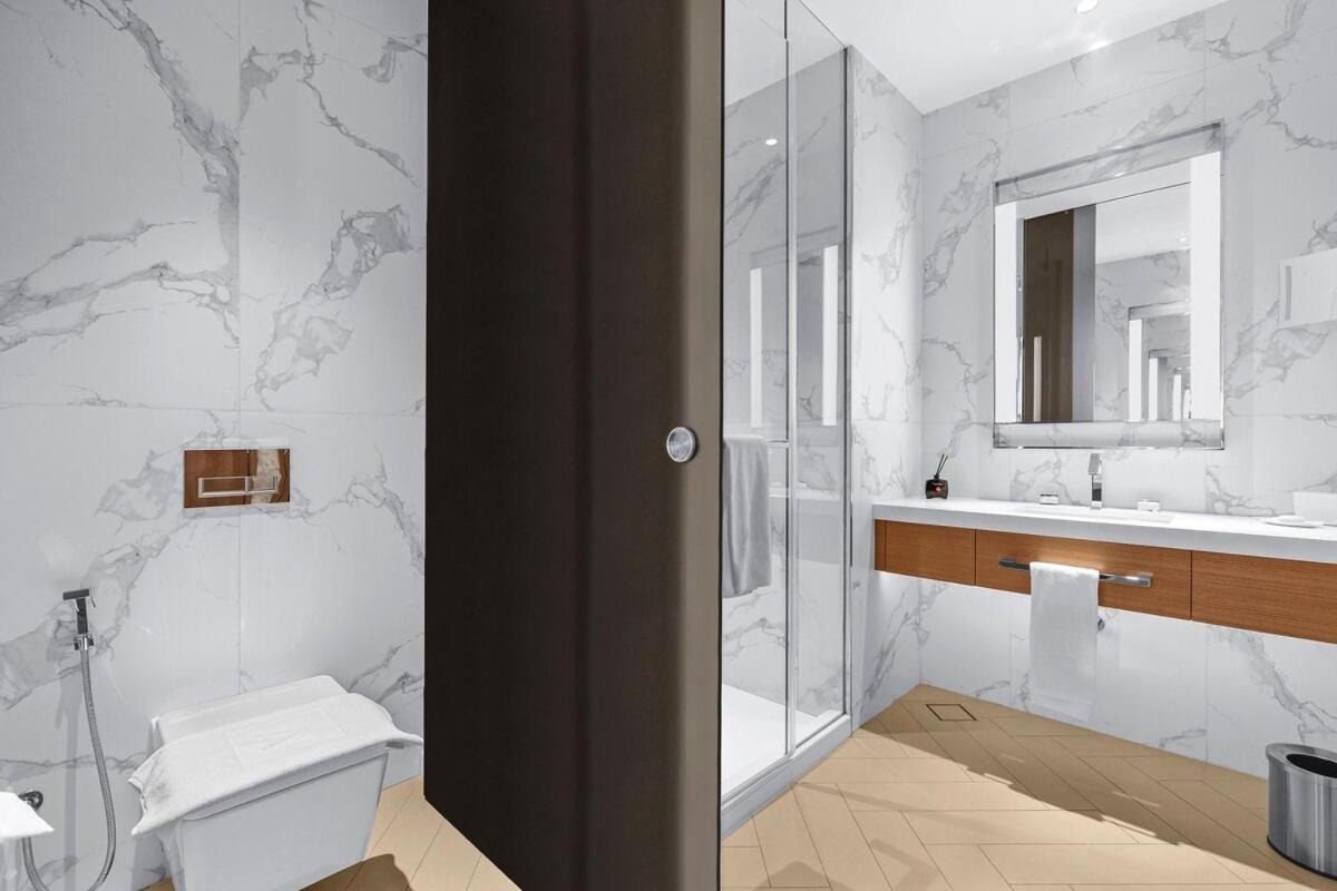 Apartment First Class 2br Chic Downtown Escape