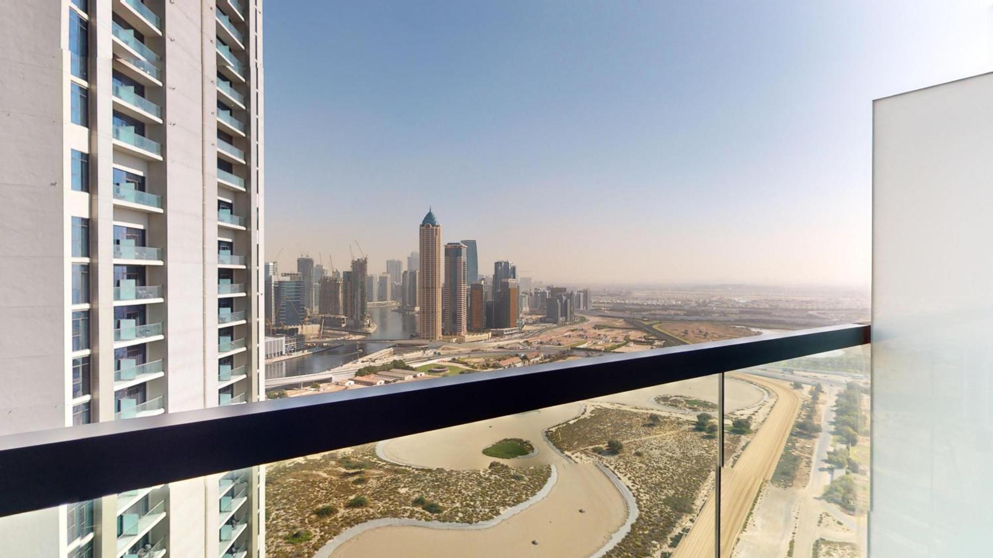Primestay - Canal View 2br In Aykon Tower - Business Bay Apartment *