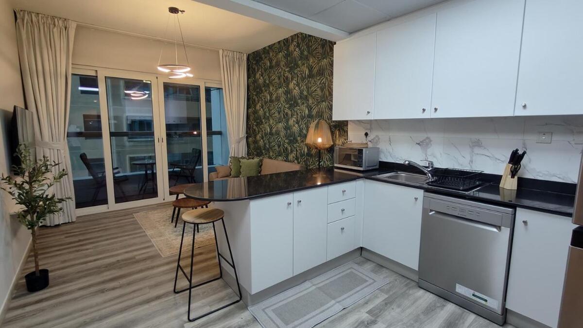 46th Flr Marina Luxury * Dubai