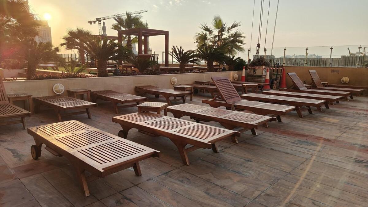 46th Flr Marina Luxury Apartment Dubai