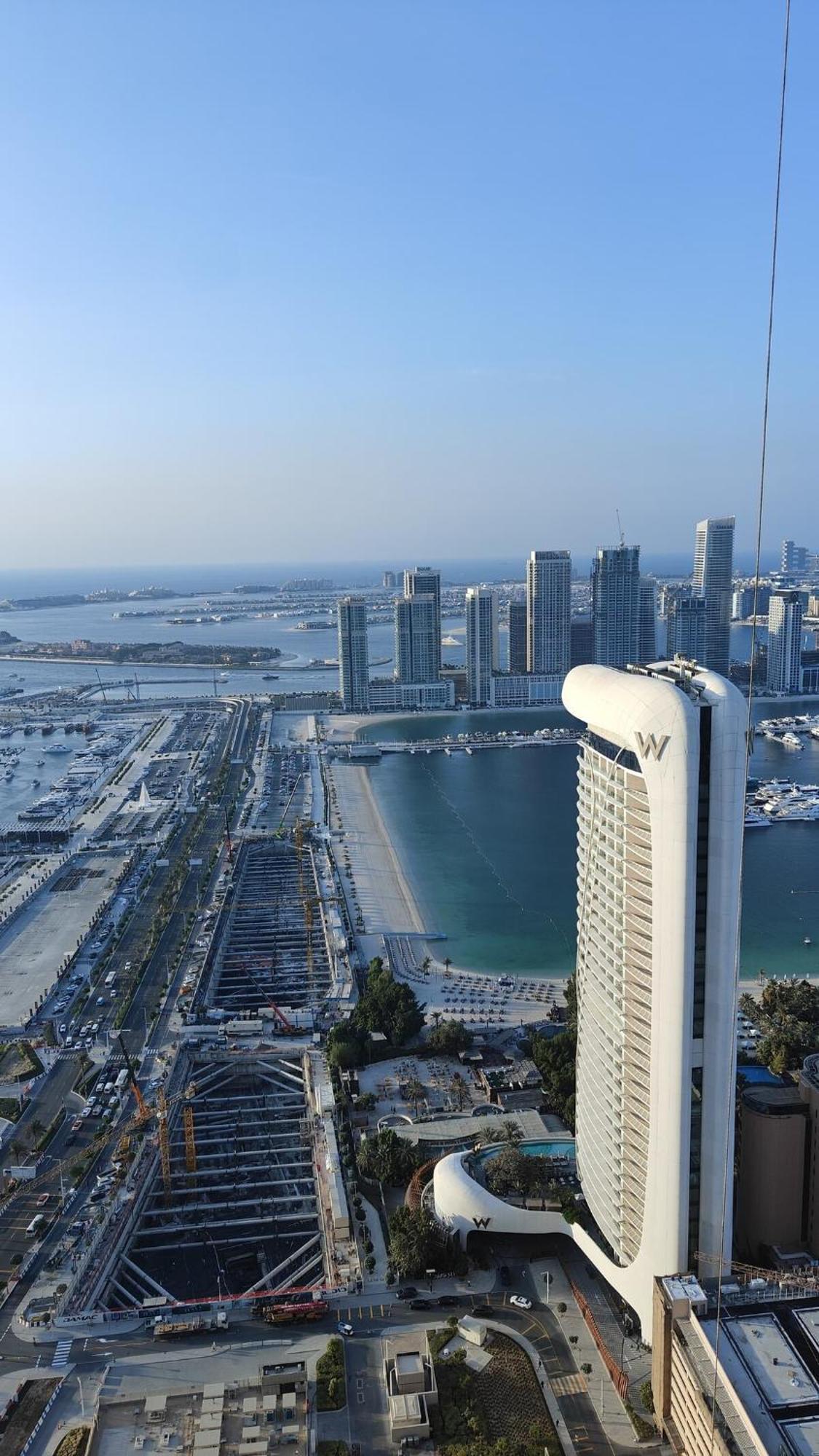46th Flr Marina Luxury Apartment Dubai
