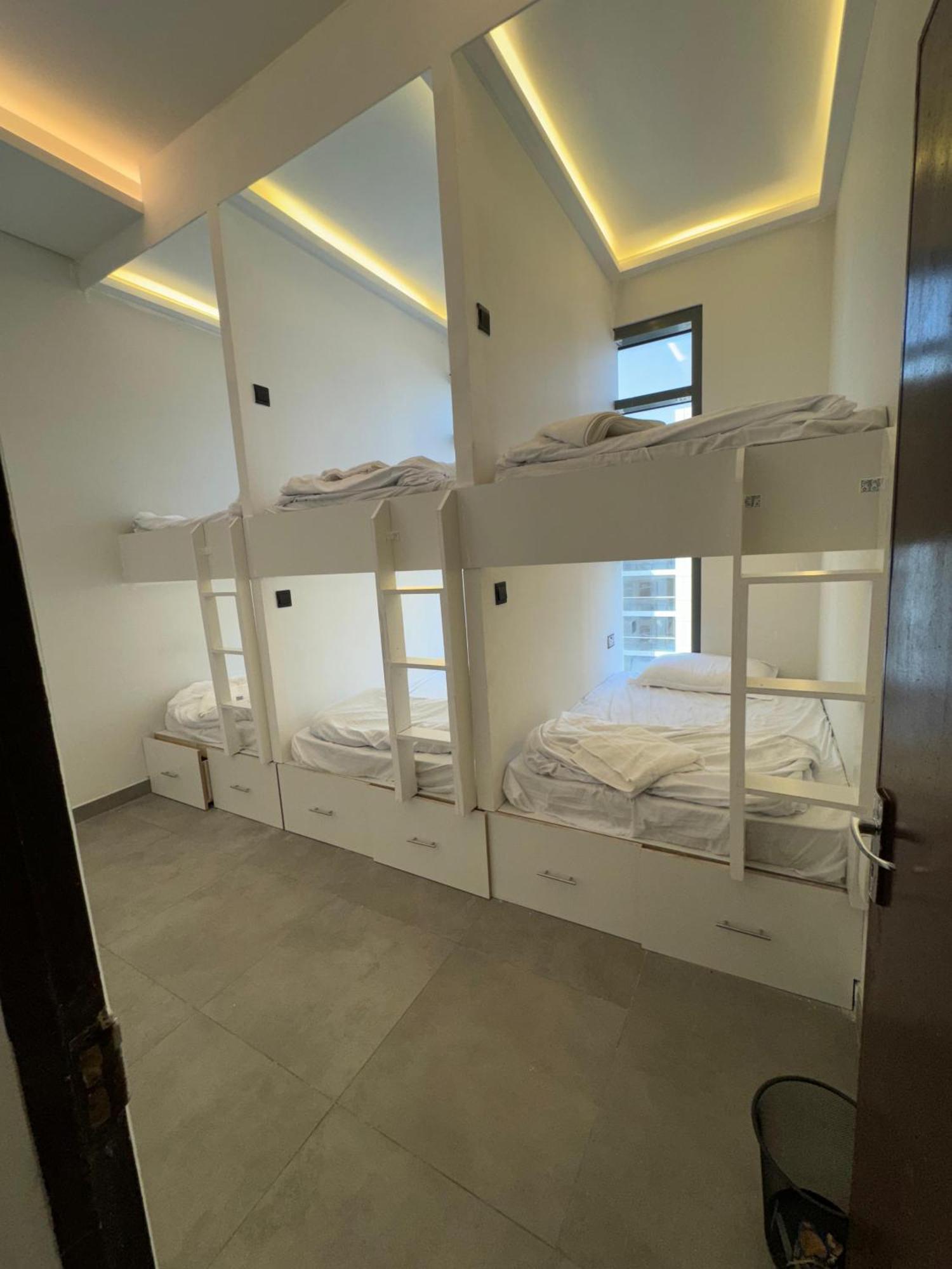 Bed & Breakfast Urban Homz *