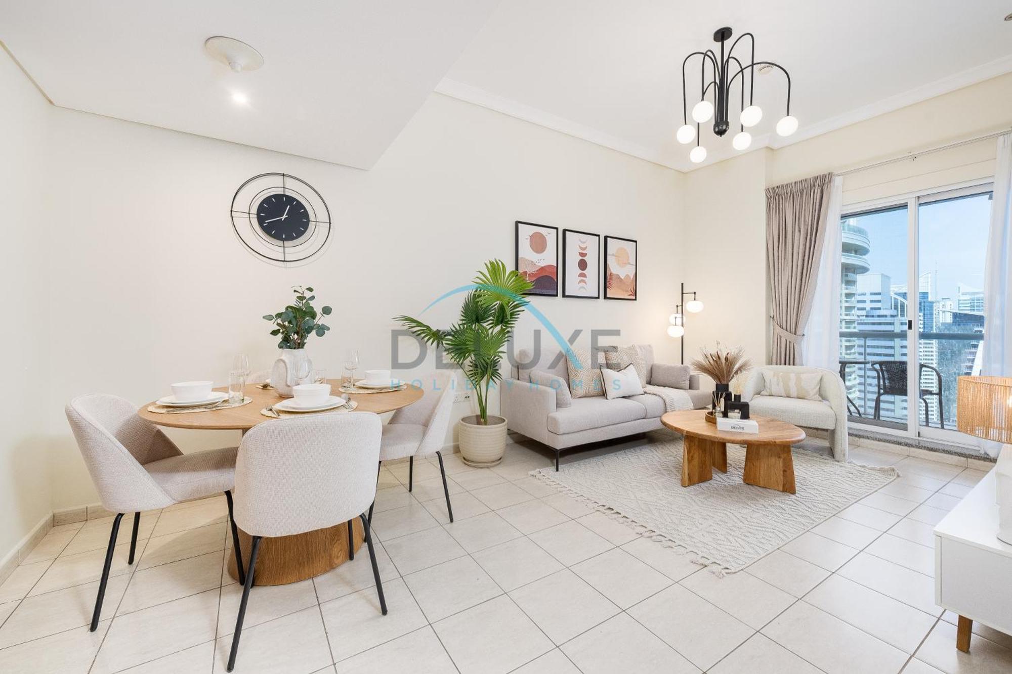 Bright 1br With Views, Jumeirah Towers By Deluxe Holidya Homes