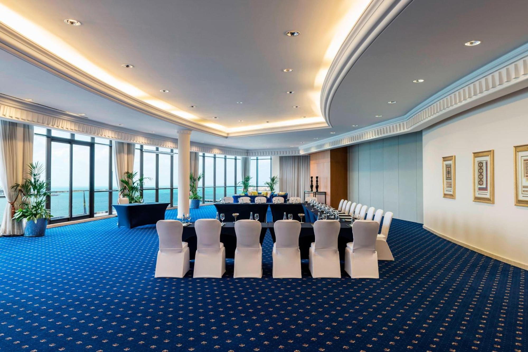 Resort Le Royal Meridien Beach & Spa