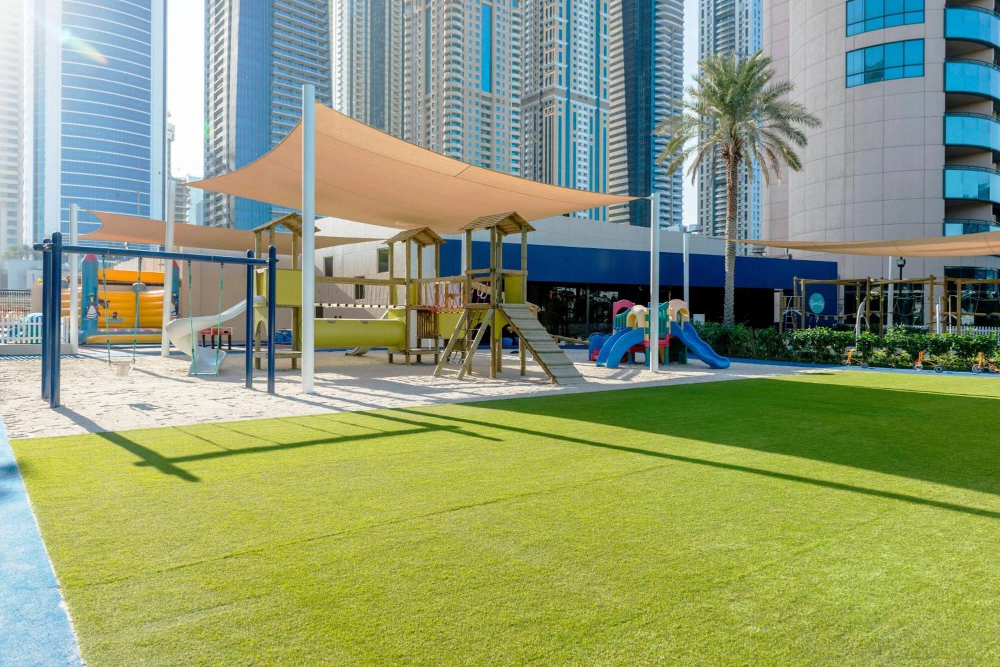Le Meridien Mina Seyahi Beach & Waterpark Dubai
