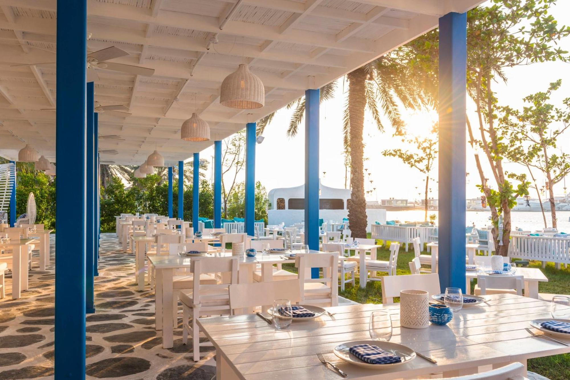 Resort Le Meridien Mina Seyahi Beach & Waterpark 5*