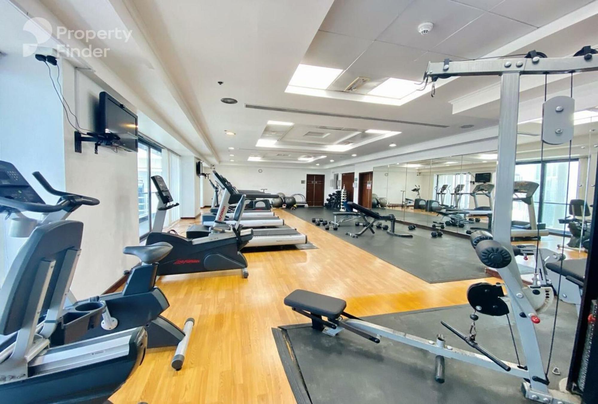 Click - Jlt - & Balcony Lakes View Entire -ra Apartment Dubai