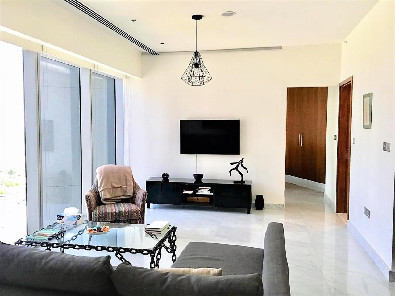 Difc Apartment *
