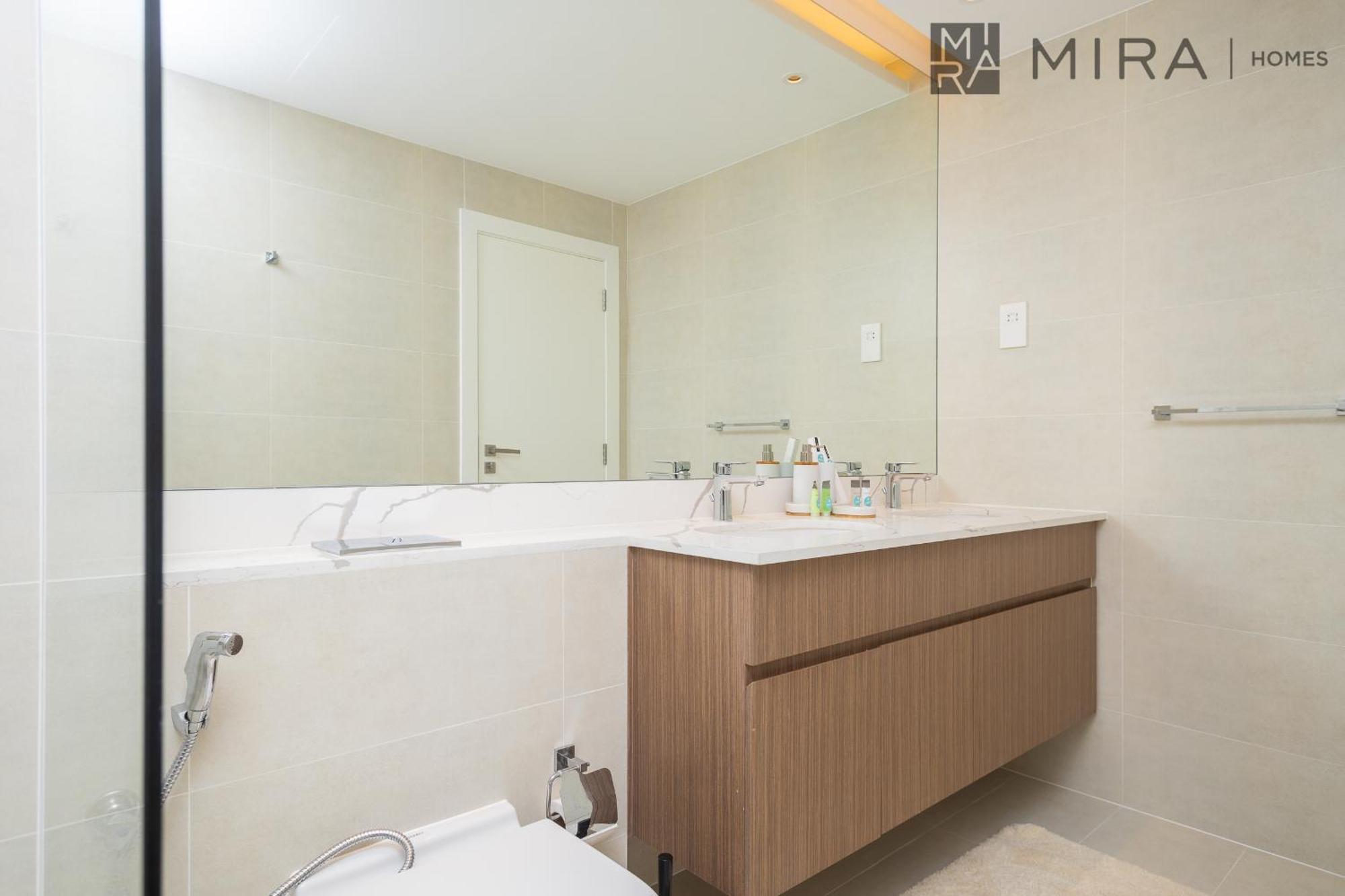 Mira Homes - Newly 2 Bedroom In La Sirene, Port De La * Dubai