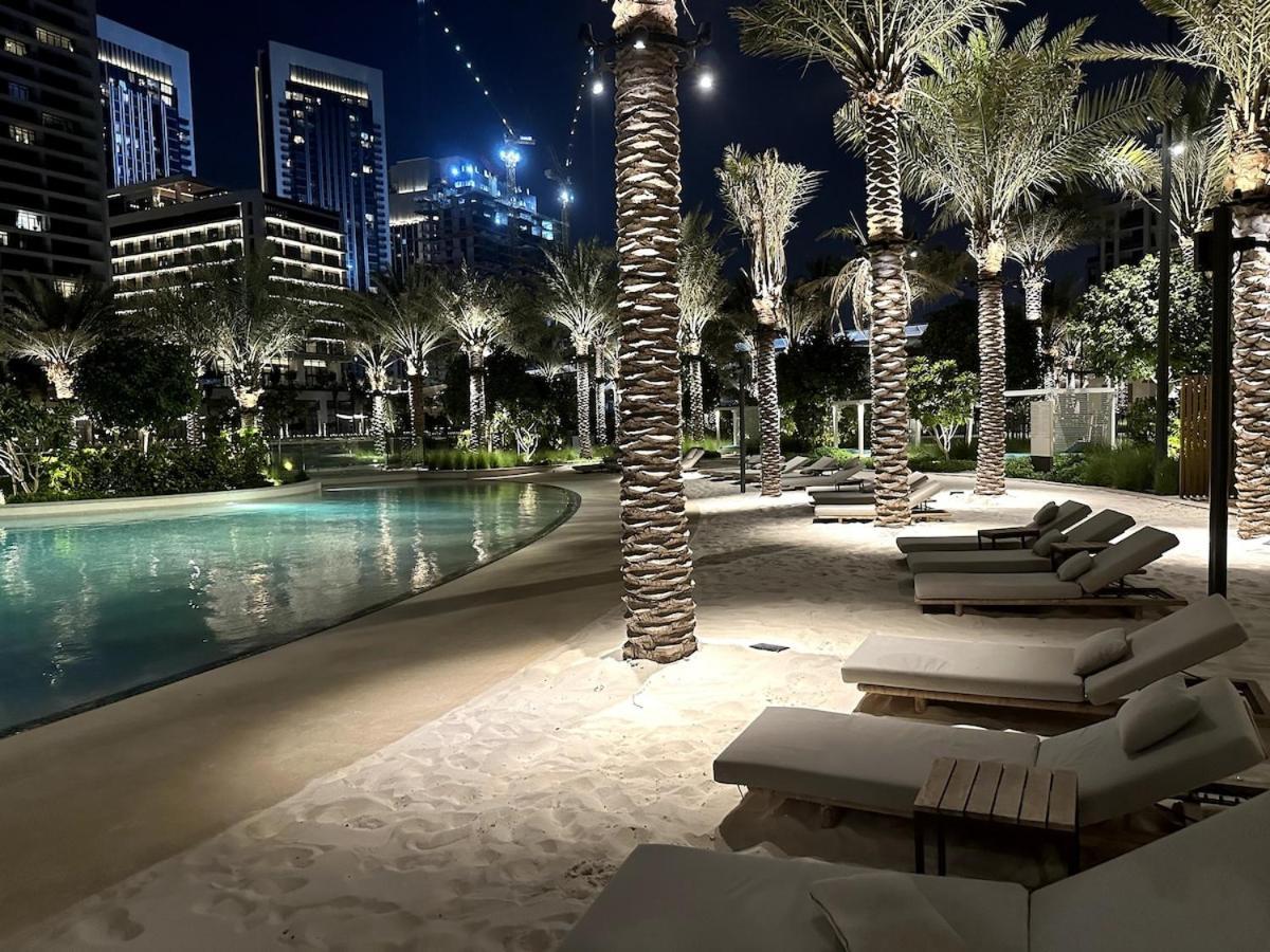 Amakin Bayshore Creek Apartment *