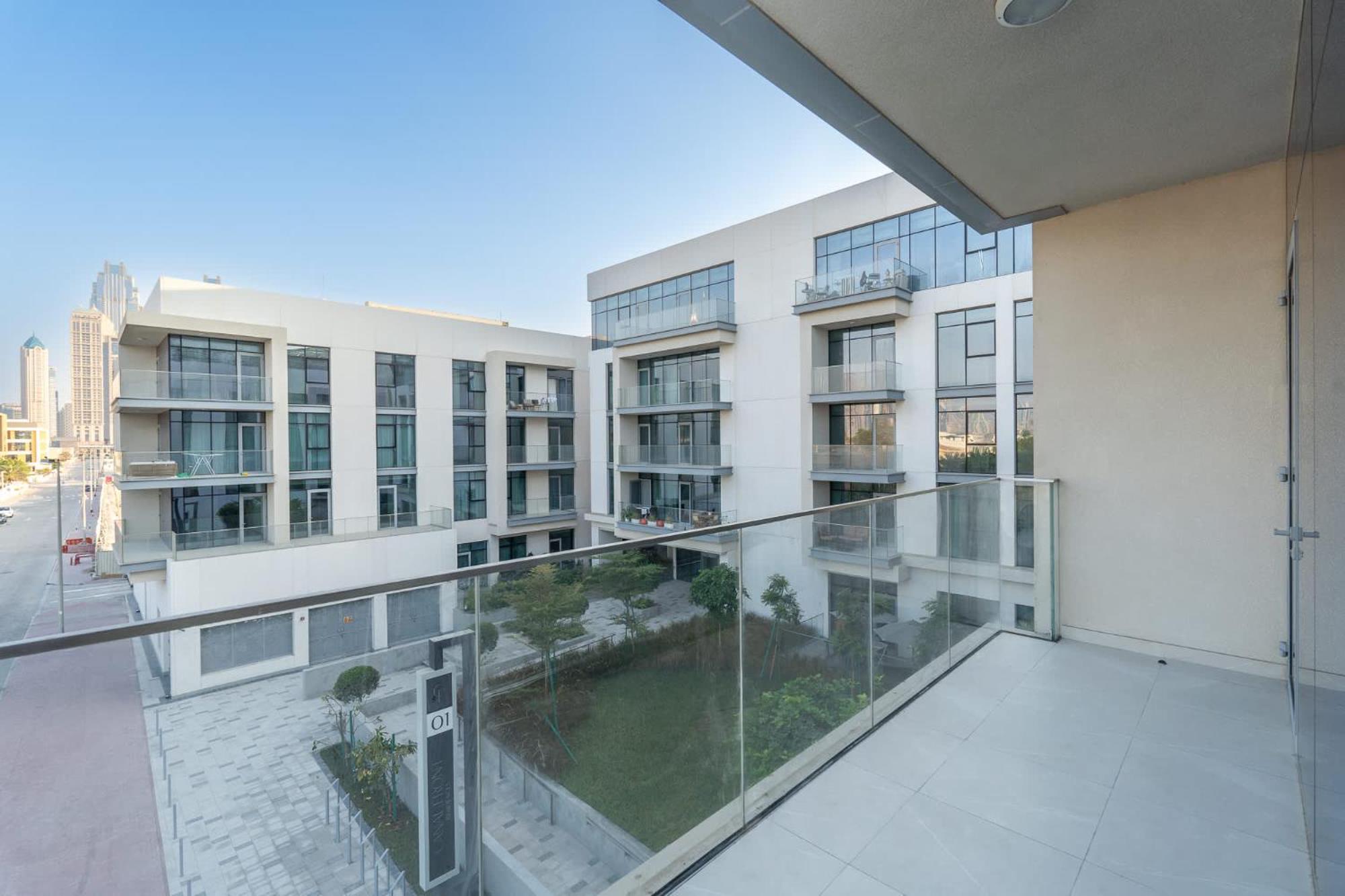 Elegant, Relaxing 3-bedroom In Perfect Location At Canal Front 1 Apartment *