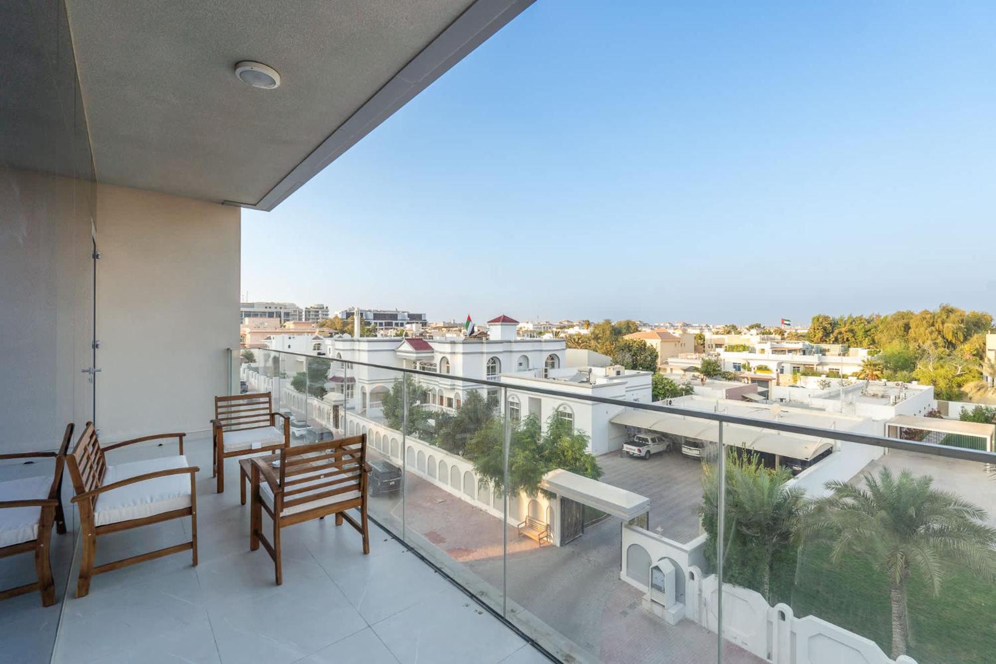 Apartment Elegant, Relaxing 3-bedroom In Perfect Location At Canal Front 1 *