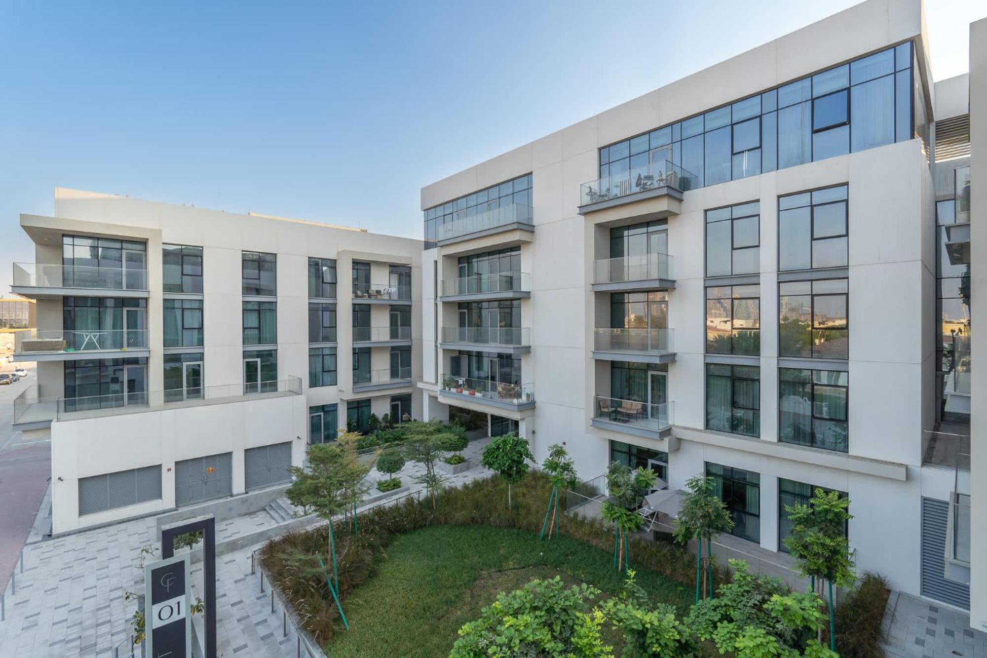 Apartment Elegant, Relaxing 3-bedroom In Perfect Location At Canal Front 1