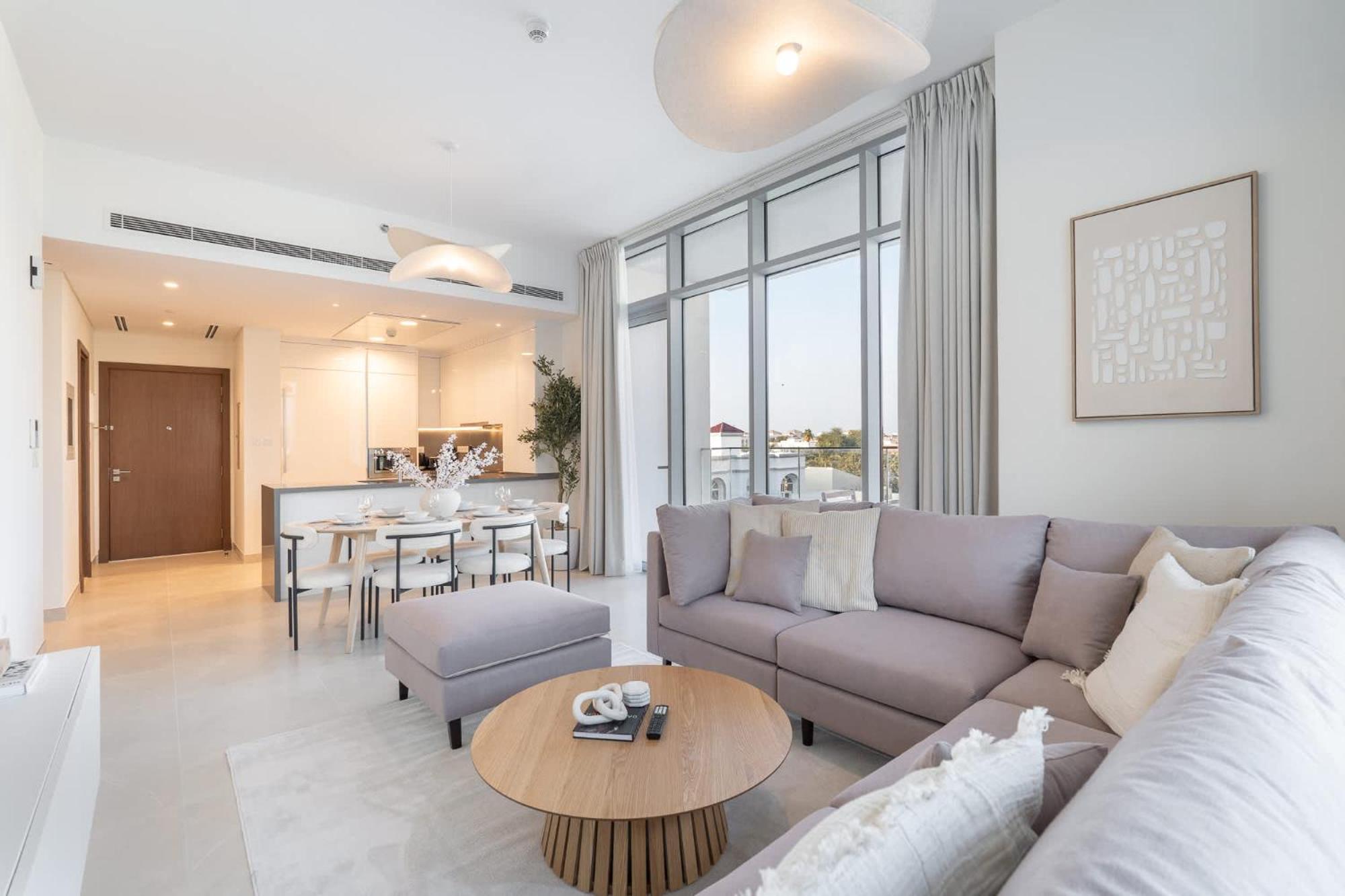 Elegant, Relaxing 3-bedroom In Perfect Location At Canal Front 1 Dubai