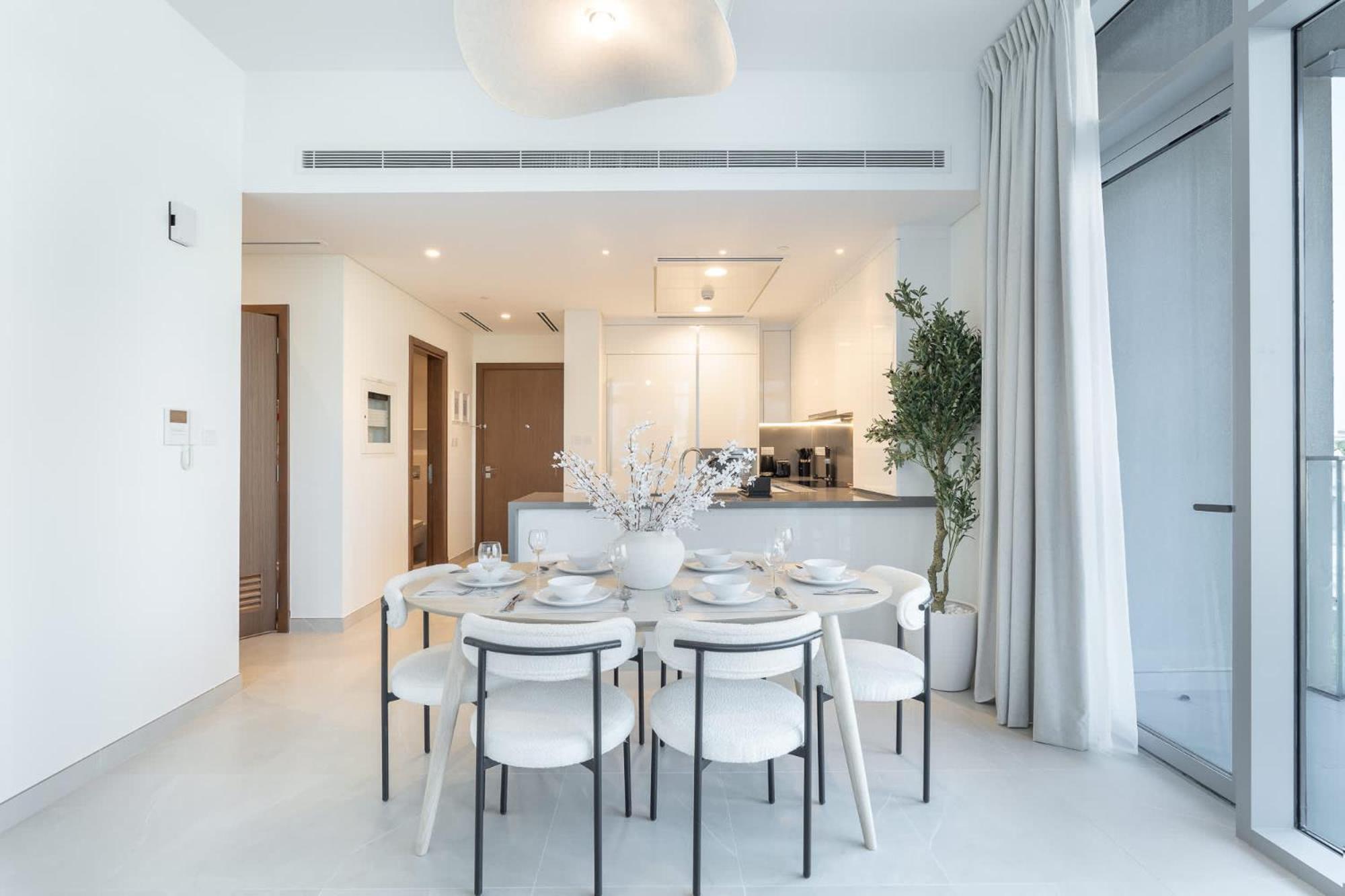 Apartment Elegant, Relaxing 3-bedroom In Perfect Location At Canal Front 1 *
