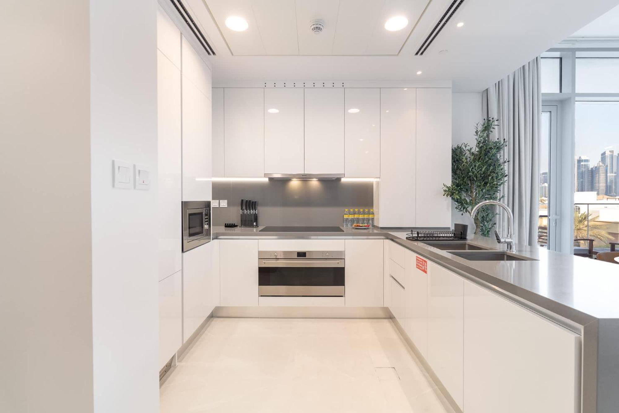 Elegant, Relaxing 3-bedroom In Perfect Location At Canal Front 1 Dubai