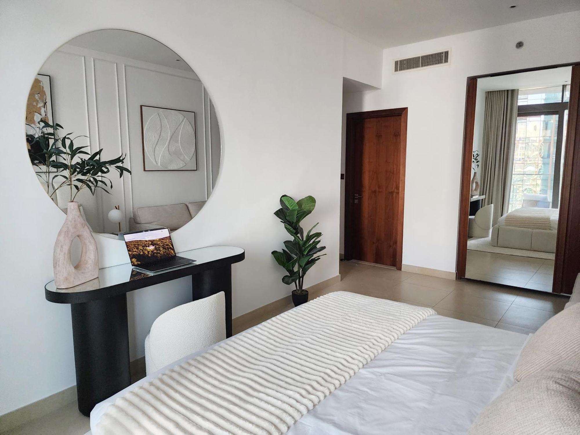 Luxe 2br Marina Gate - Spectacular Pools With Marina Views - Marina Boutique Living * Dubai