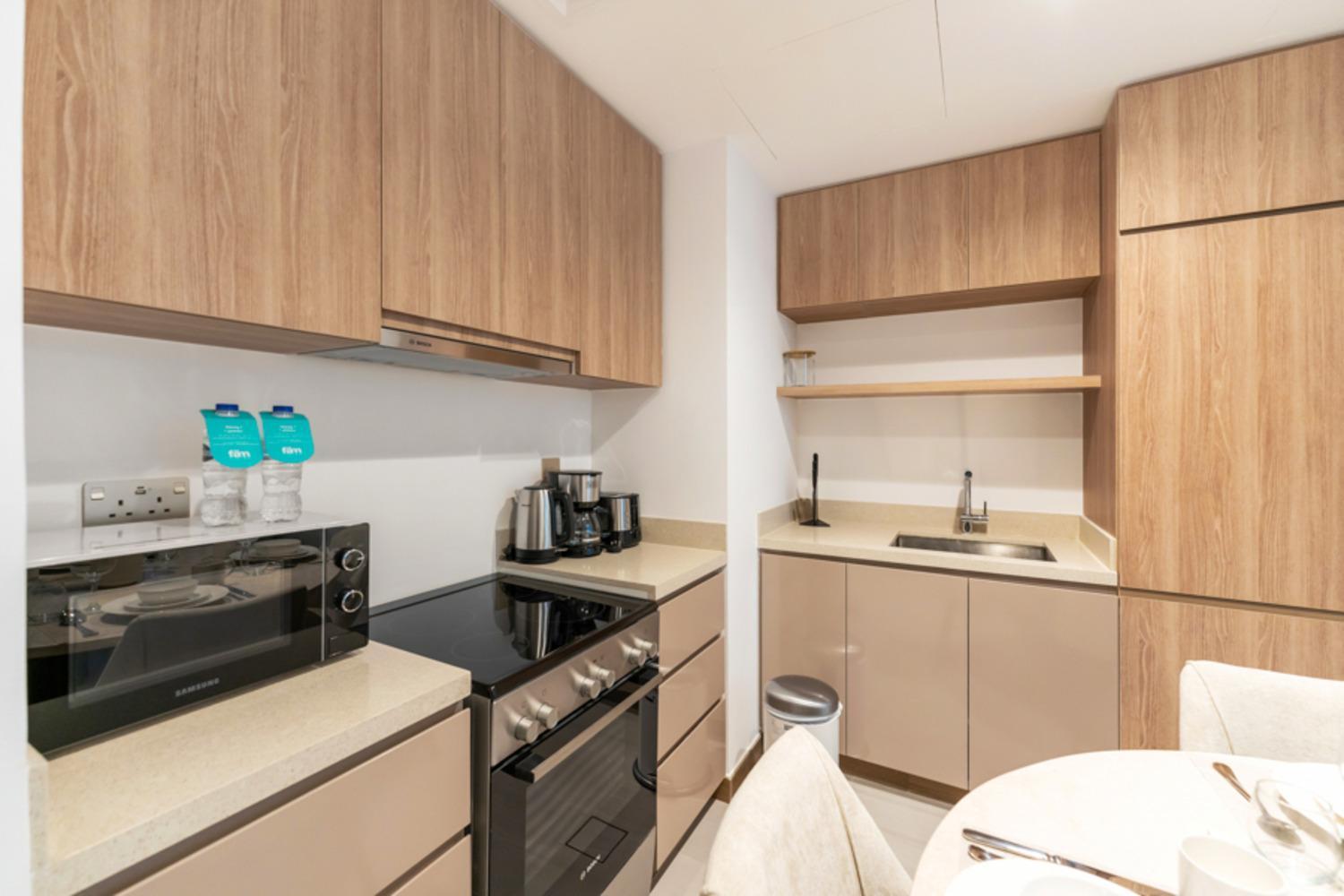 Fam Living - Urban Oasis 2bedroom, Business Bay Daire