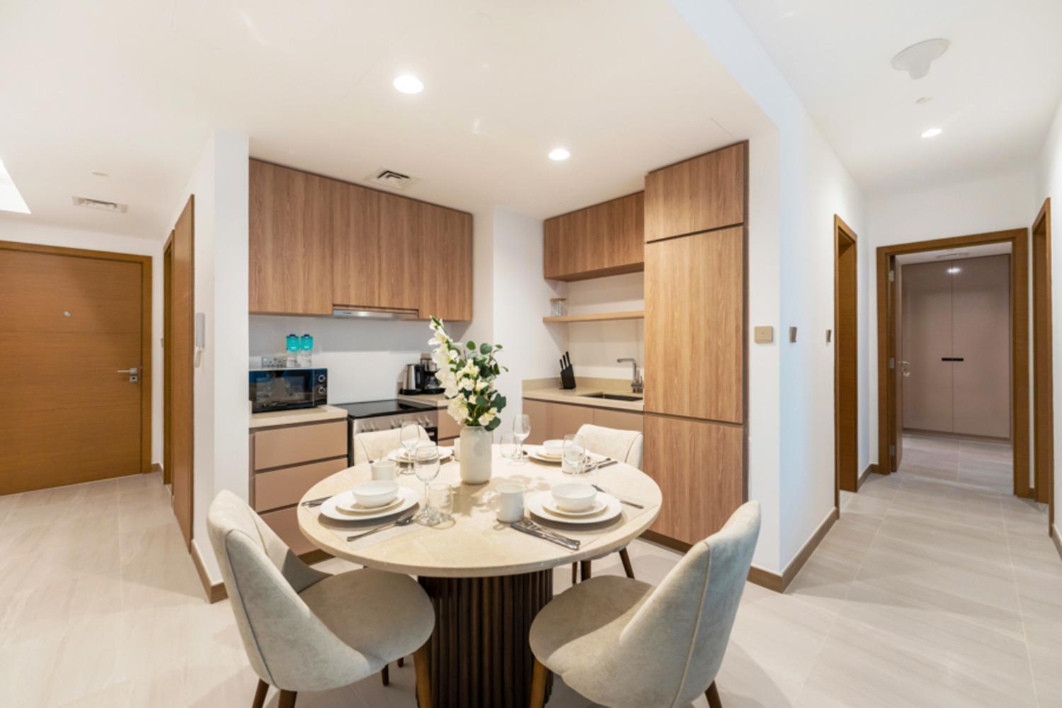 Daire Fam Living - Urban Oasis 2bedroom, Business Bay