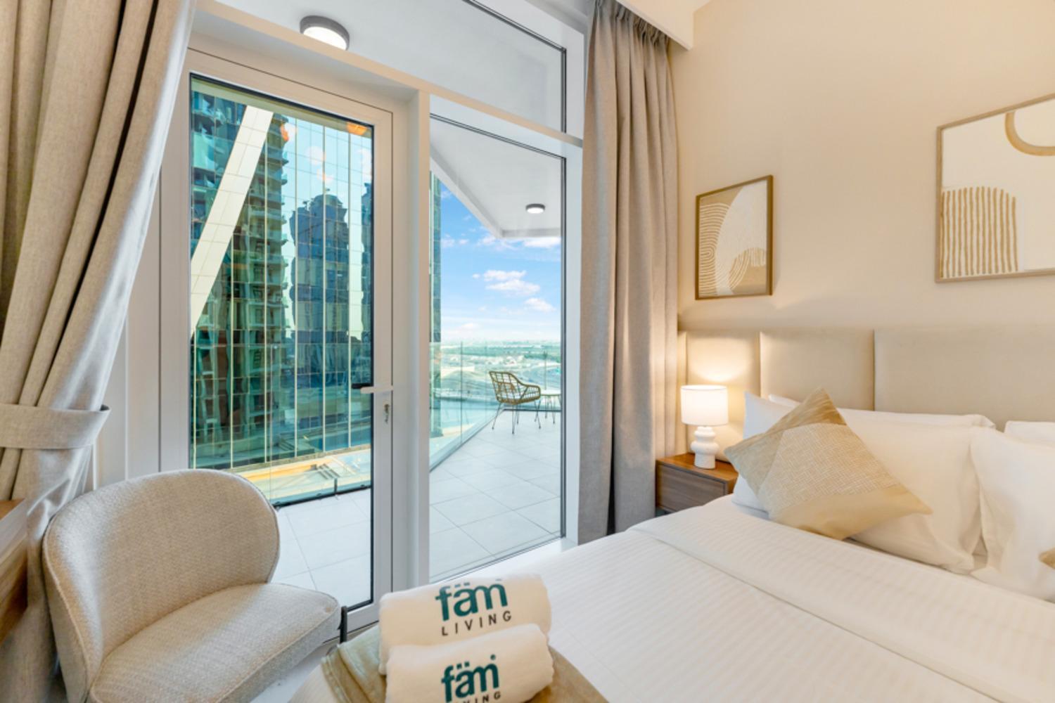 Daire Fam Living - Urban Oasis 2bedroom, Business Bay *