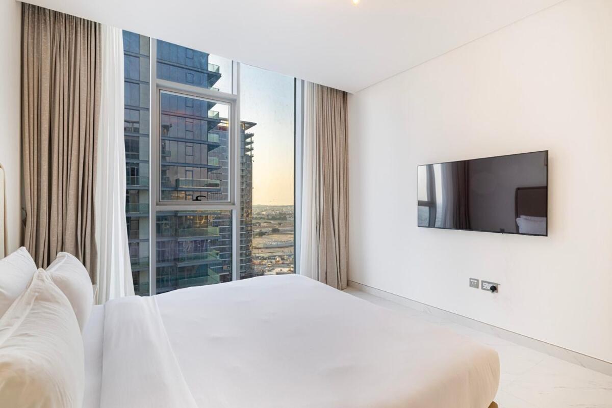 Two Bedroom At Mbr With Burj Khalifa View Apartment *