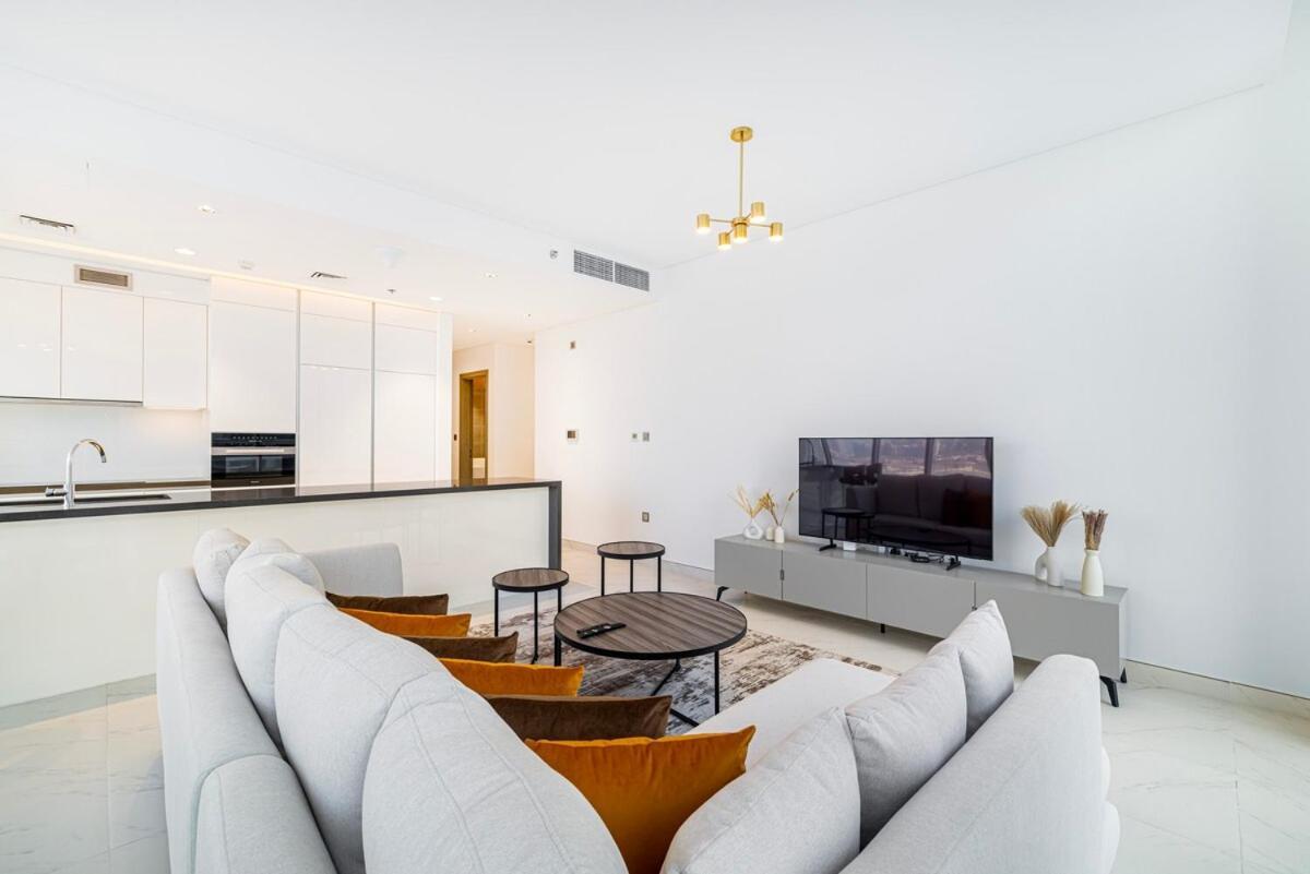 Two Bedroom At Mbr With Burj Khalifa View Apartment *