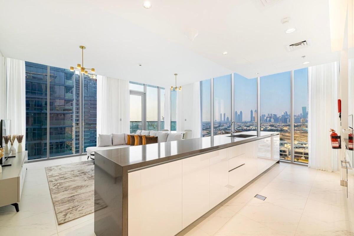 Two Bedroom At Mbr With Burj Khalifa View *