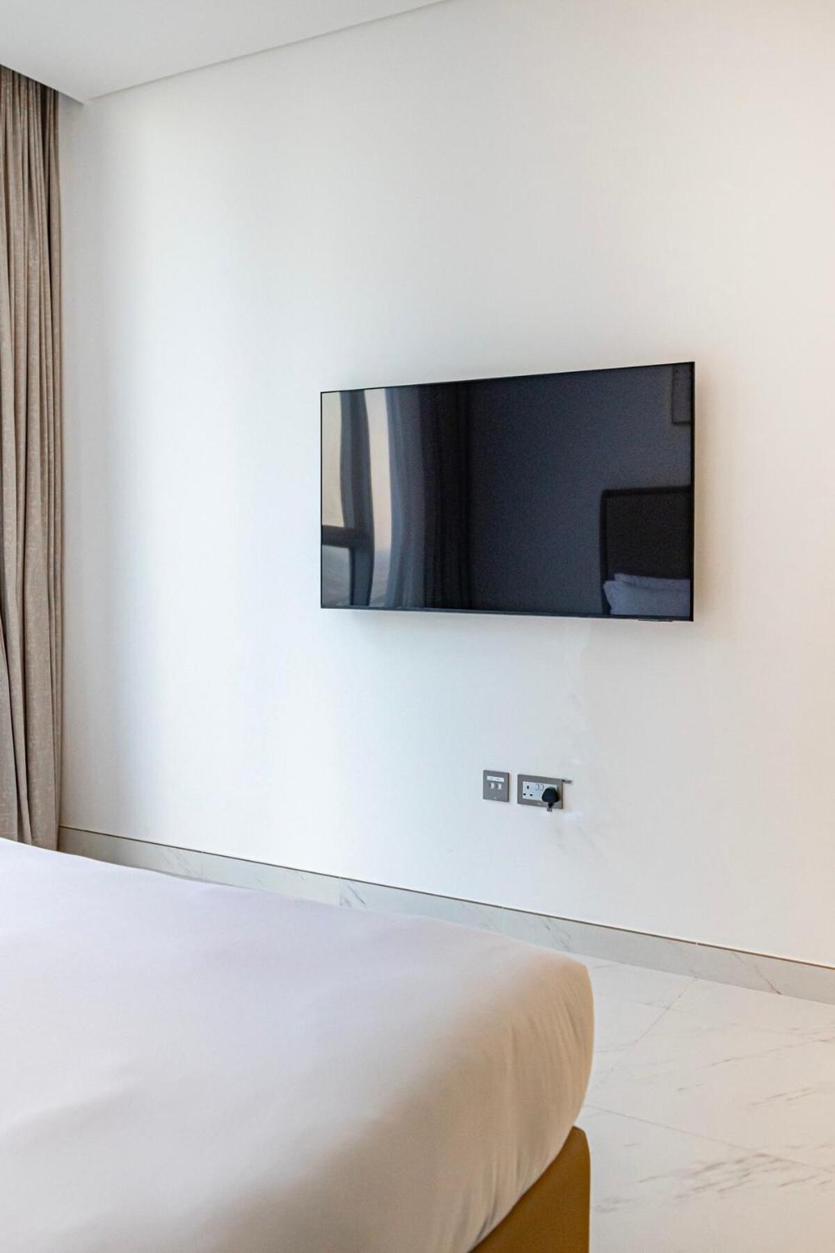 Apartment Two Bedroom At Mbr With Burj Khalifa View