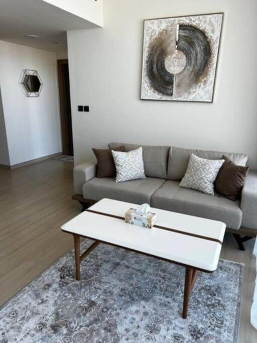 Jvc Chic Corner Apartment Dubai
