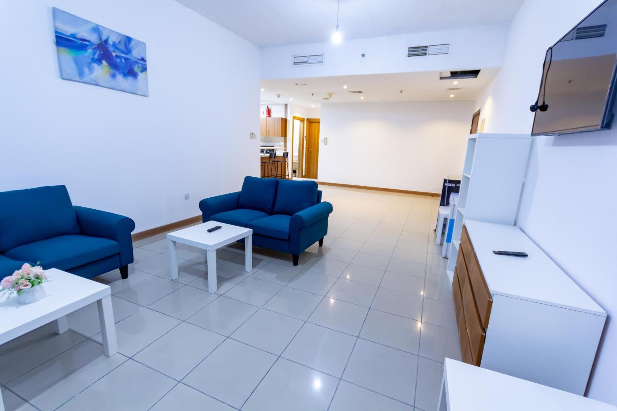 Offer For A Master Couples Friendly * Dubai