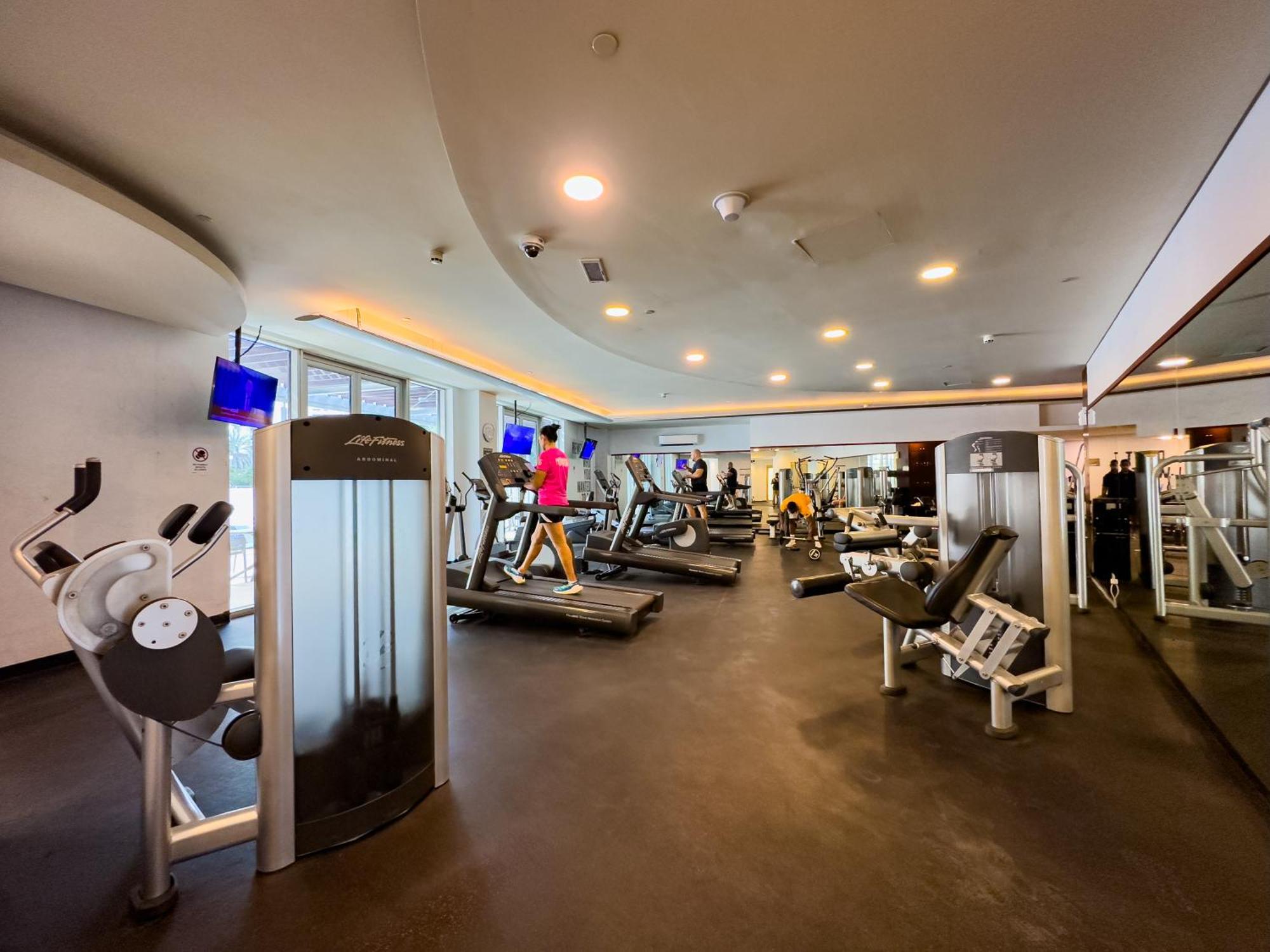Apartment Naseem - Elegant 2br Retreat With Balcony In Marina Dubai