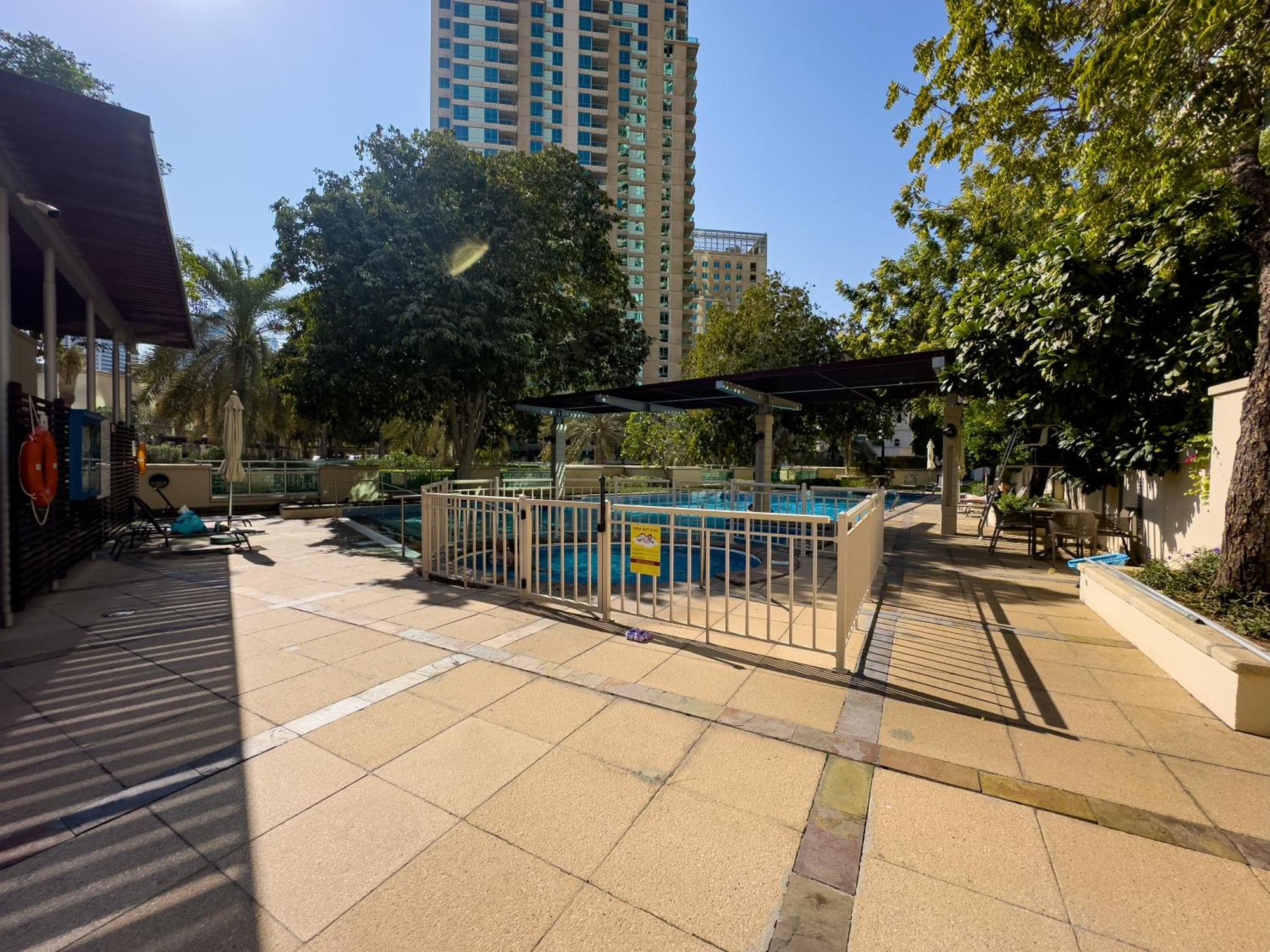 Naseem - Elegant 2br Retreat With Balcony In Marina *