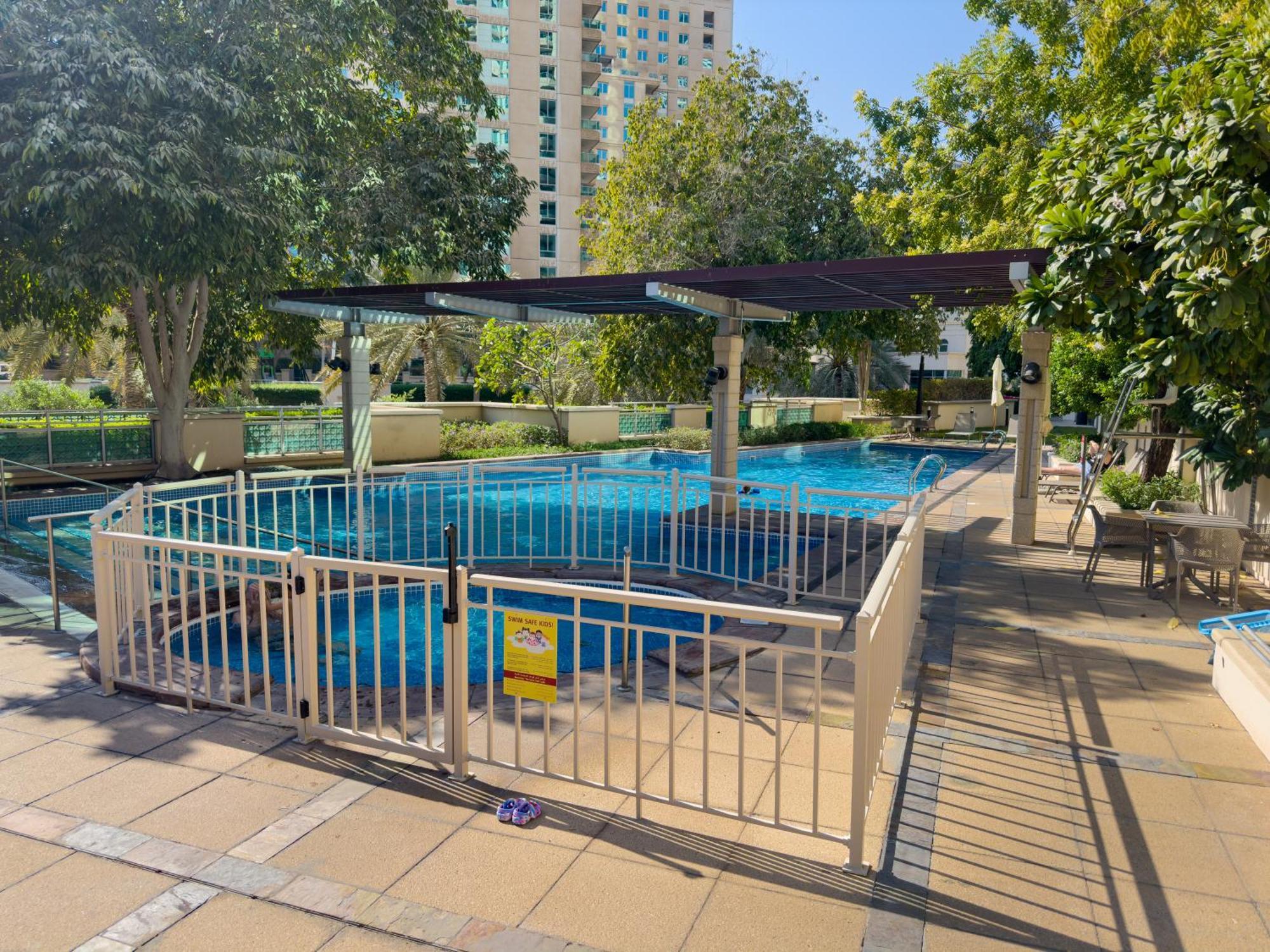 Naseem - Elegant 2br Retreat With Balcony In Marina Apartment Dubai