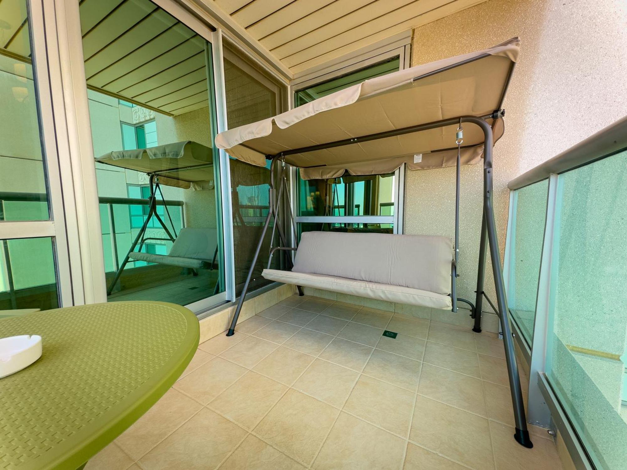 Naseem - Elegant 2br Retreat With Balcony In Marina * Dubai