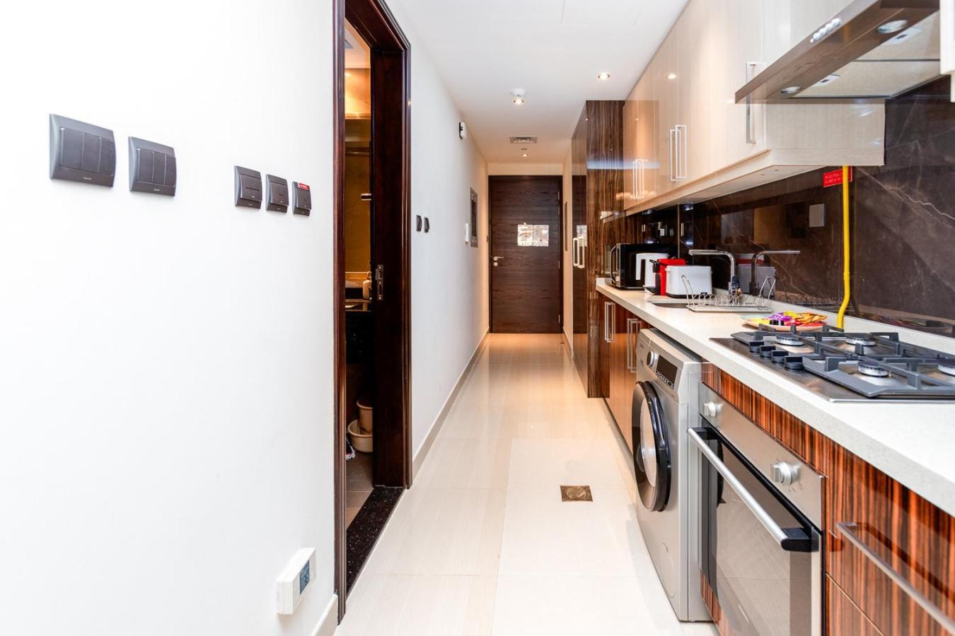 Apartment Serene In Elite Downtown - Allsopp & Allsopp