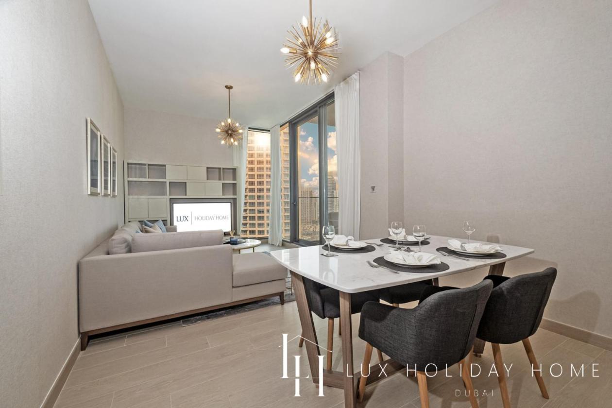 Lux Contemporary With Full Marina View 5 Dubai
