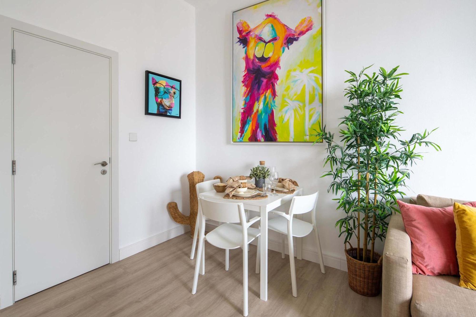 Frank Porter - Bahar 6 Apartment *